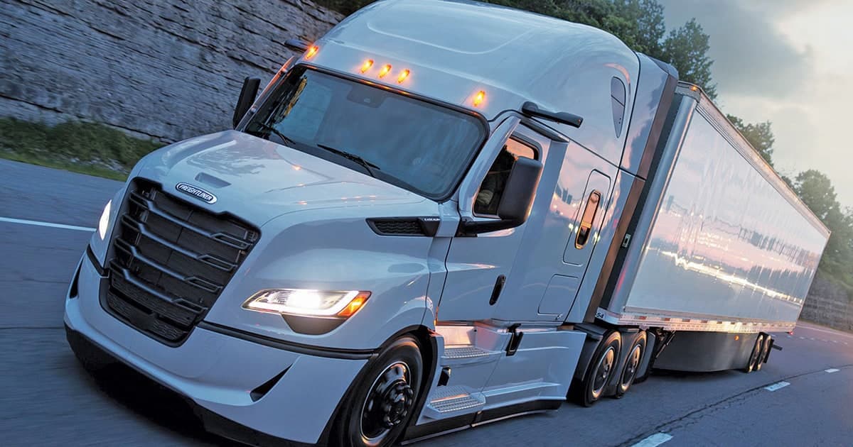 Class 8 Sales Rise Again as 2027 Orderboards Stay Tight