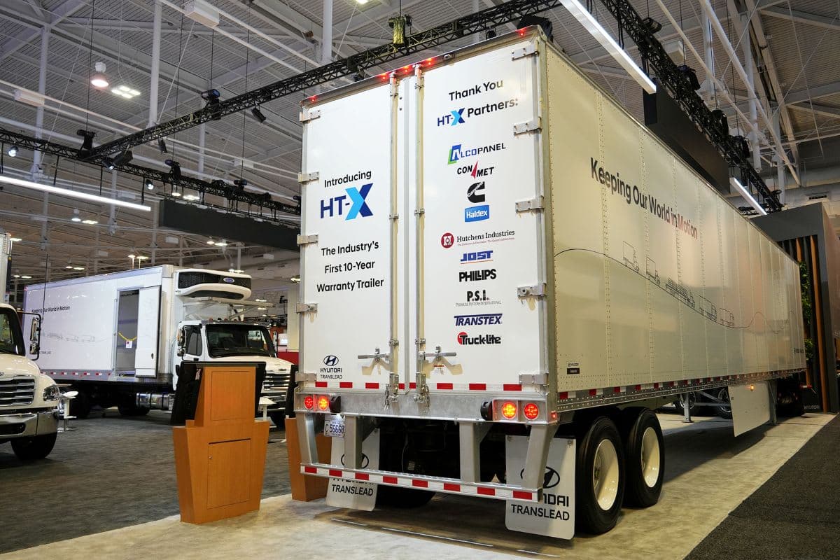 Hyundai Translead's 10-Year Warranty and Phillips Connect Raise the Bar for Smart Trailers