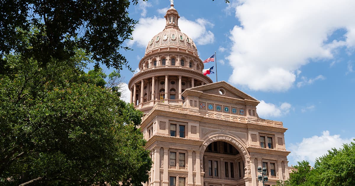 Texas Probes Five Trucking Schools Over CDL Training